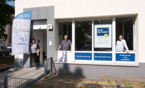 i-punkt_aussen_2.jpg